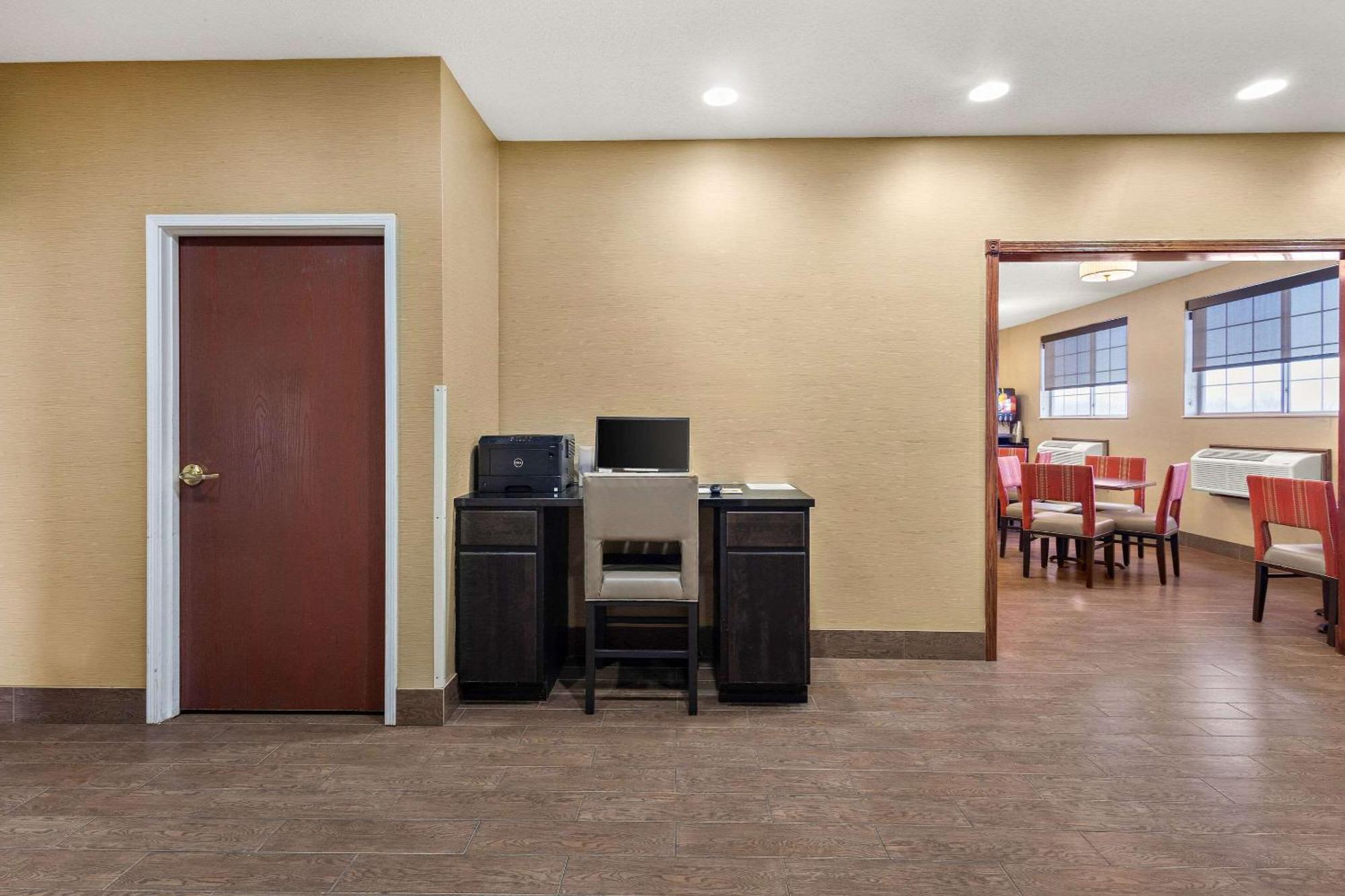 Comfort Inn Near Ouabache State Park Bluffton Экстерьер фото
